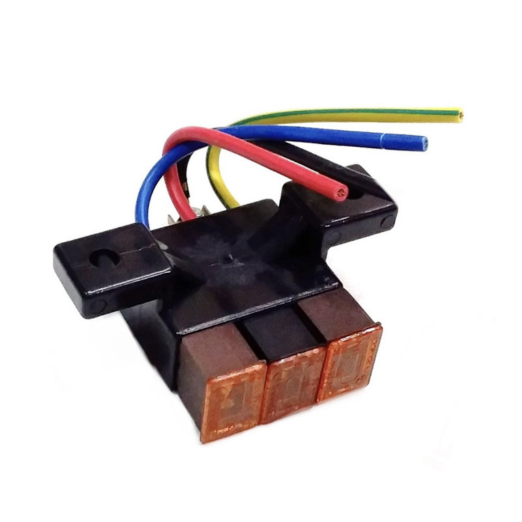 جعبه فیوز داخل موتور خودرو چیکال مدل P-525 مناسب برای پراید
