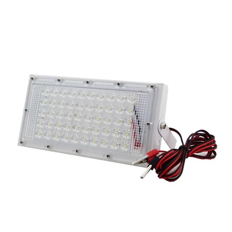 پروژکتور سیار مدل سرباتری 12V
