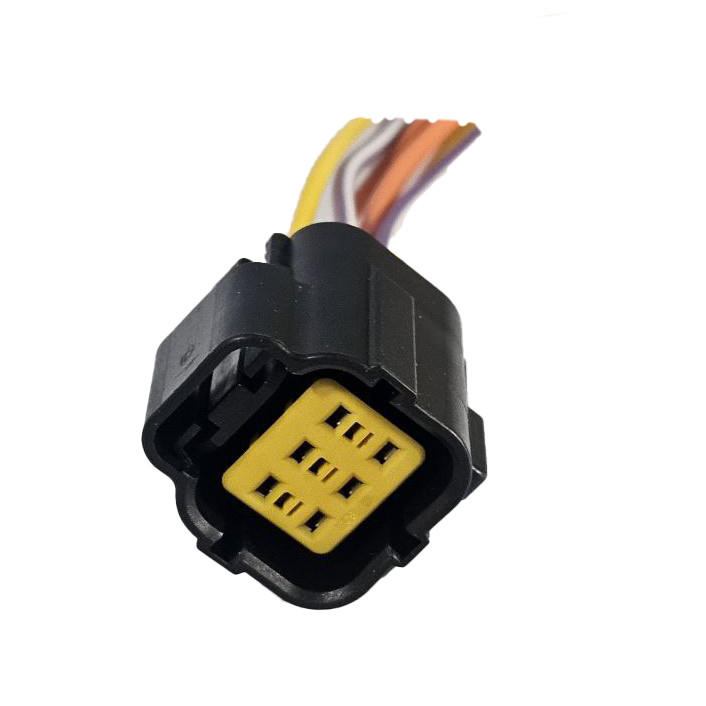سوکت 6 فيش ماژول اخطار ABS کد 0032