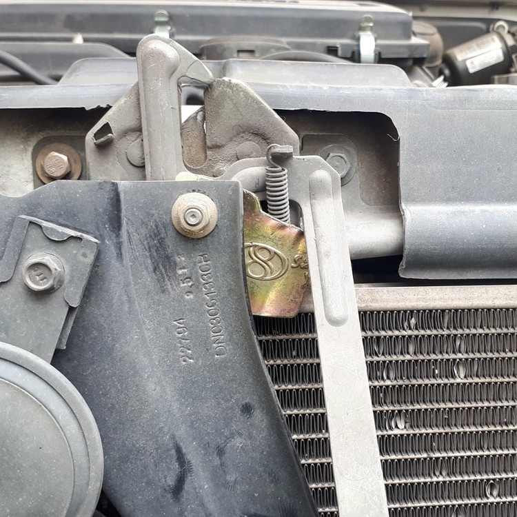 محافظ در خودرو ثامن یدک مدل S05 بسته 5 عددی