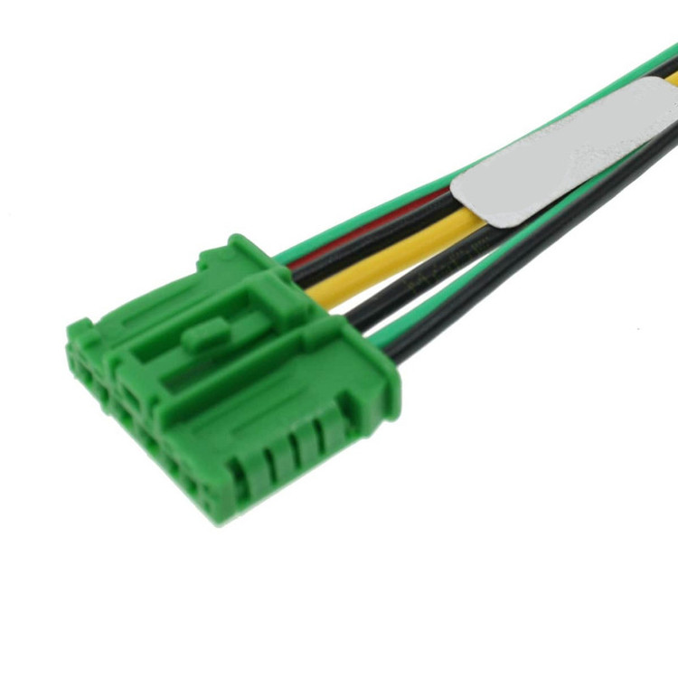 سوکت 6 فیش مقاومت فن و بخاری خودرو یدک چی کد 32195