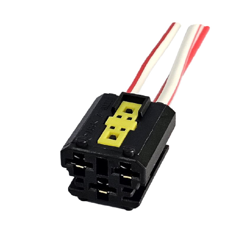 سوکت موتور فن کد bbz-081 مناسب برای پژو 206