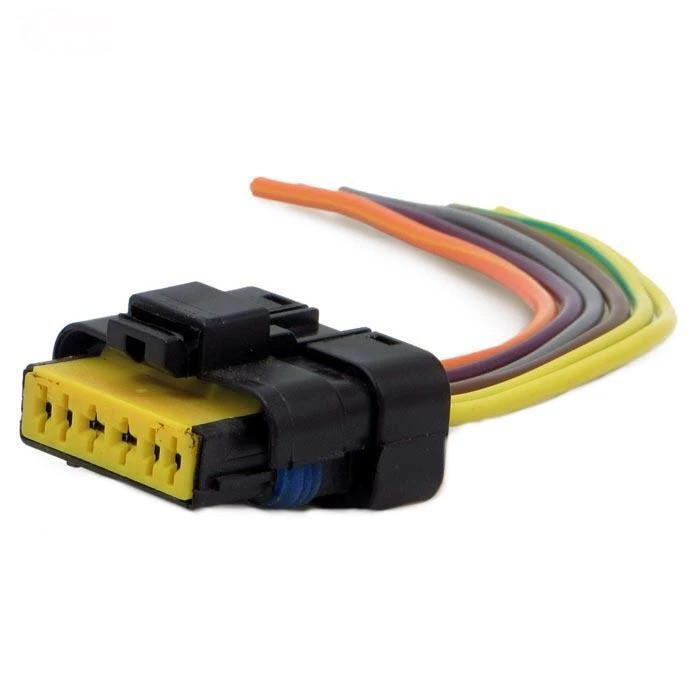 سوکت چراغ جلو یدک چی کد 32623 مناسب برای پژو 405 SLX