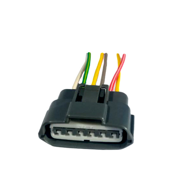 سوکت 6 فیش دلکو کد bbz-1330 مناسب برای پیکاپ