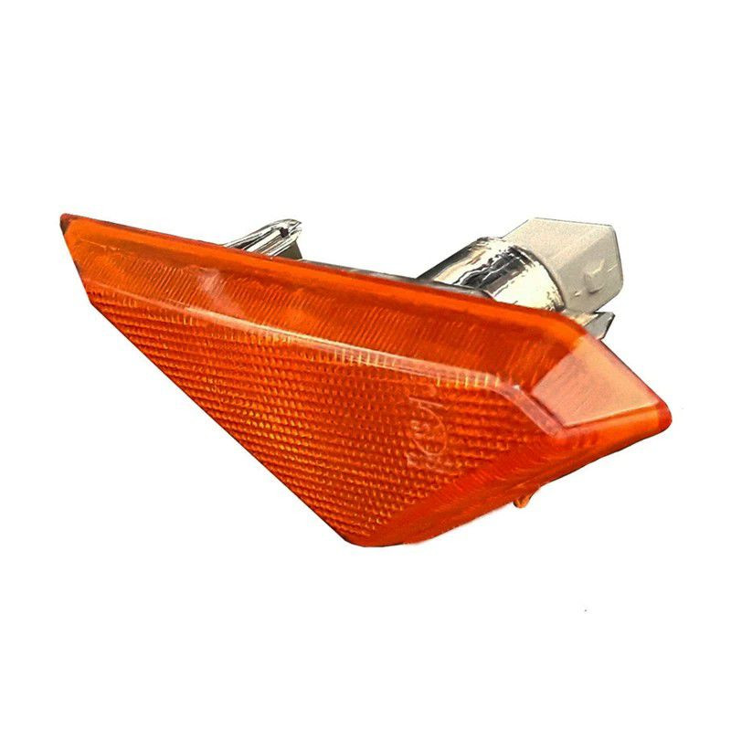 راهنما چپ و راست روی گلگیر خودرو کد 7890 مناسب برای کوییک و ساینا بسته 10 عددی