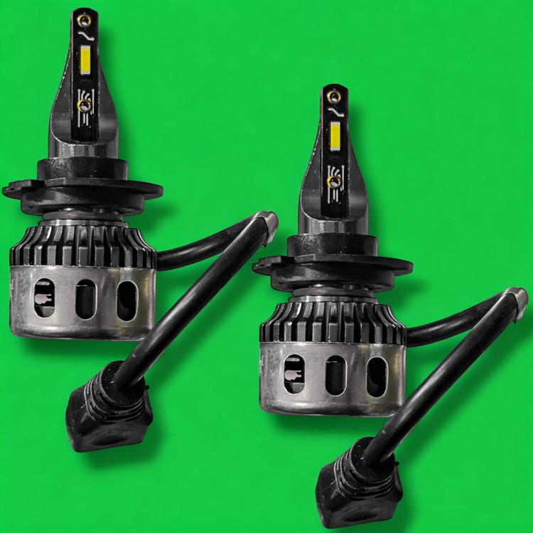 لامپ هدلایت خودرو مدل T10.800W پایه H7 بسته ۲ عددی
